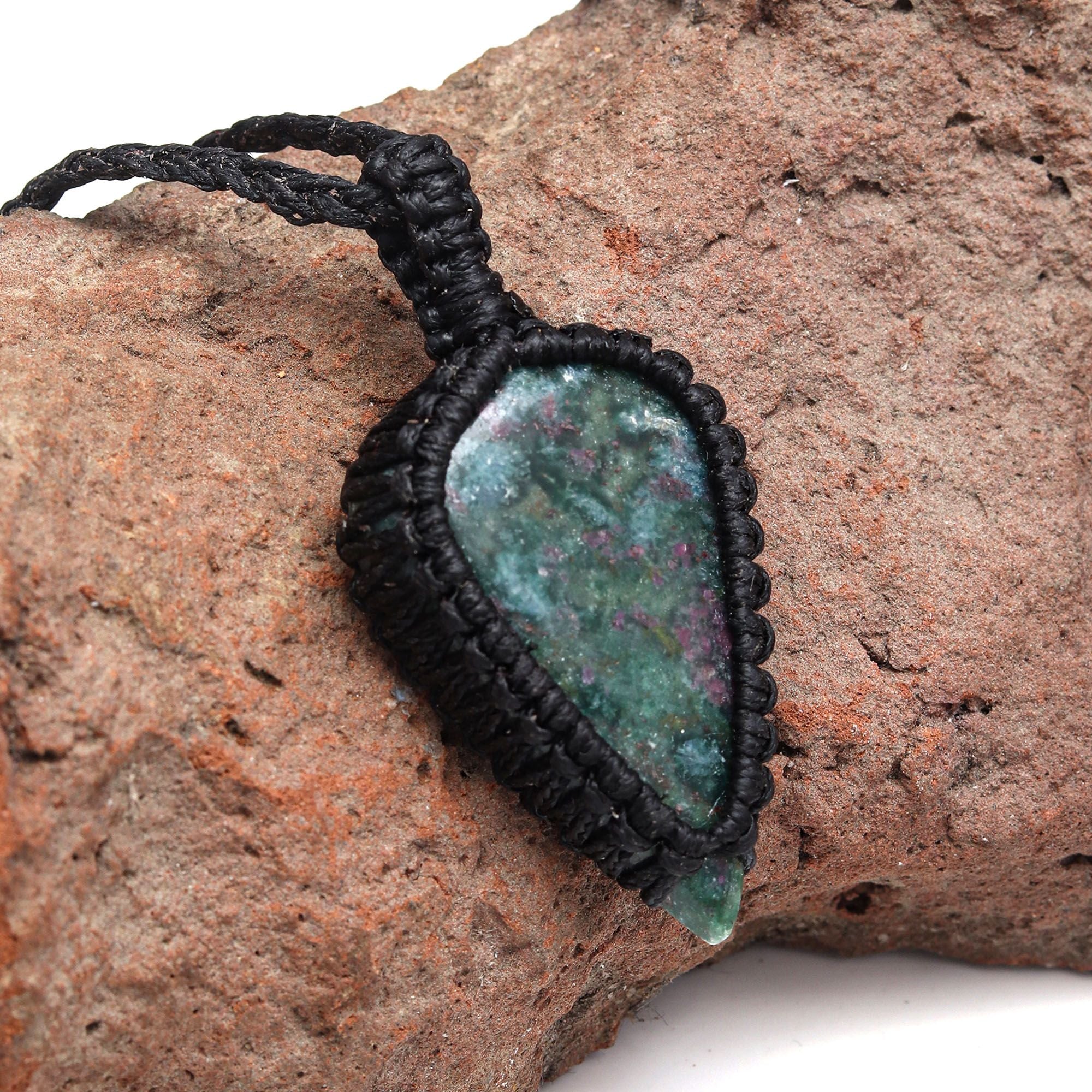 Ruby Zoisite Macrame Gemstone Necklace U687888