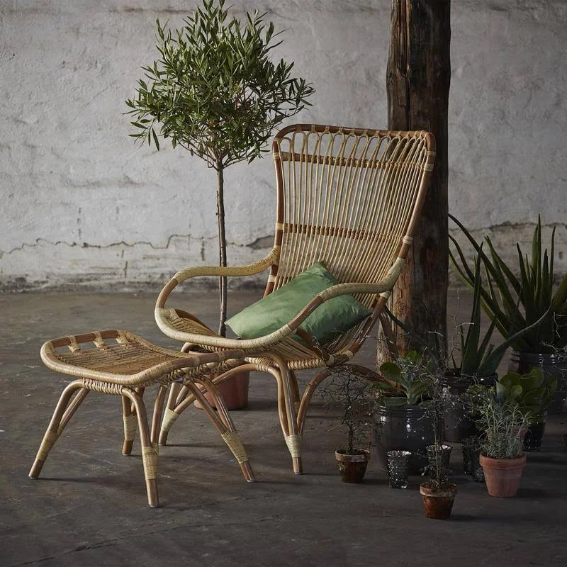 Black Foot Stool M187