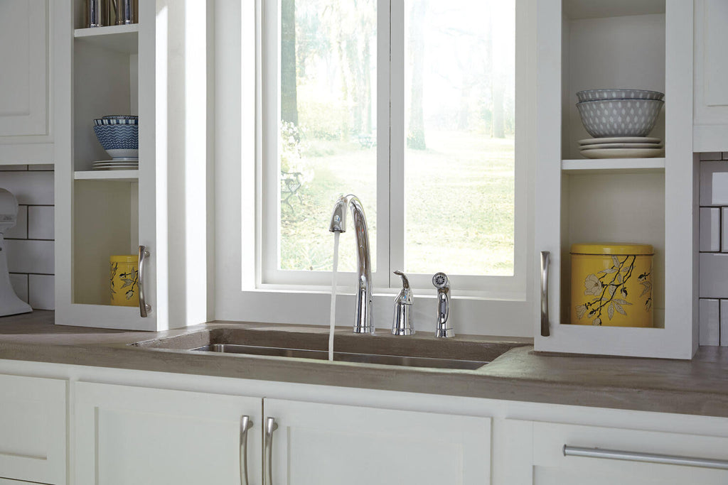 Chrome Single Handle Kitchen Faucet with Spray K101816
