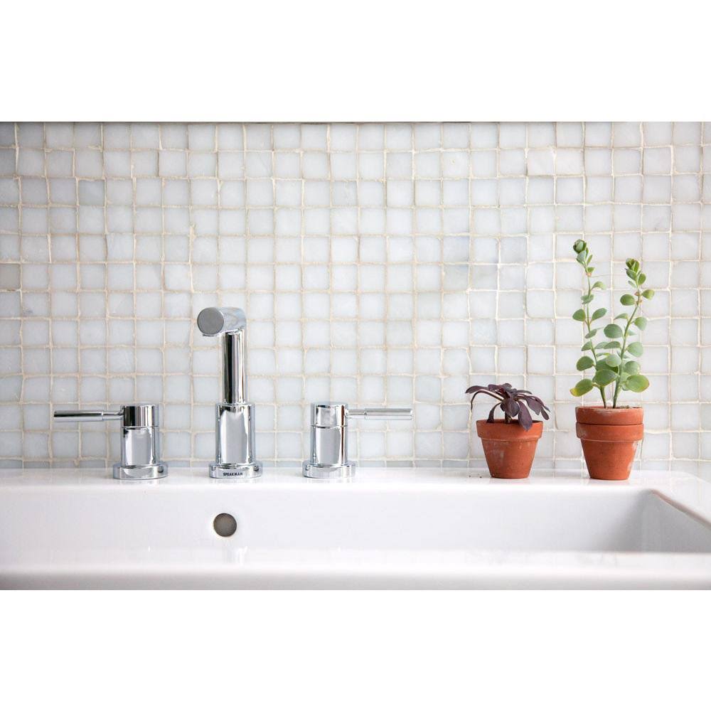 Polished Chrome Neo Widespread Bathroom Faucet H635
