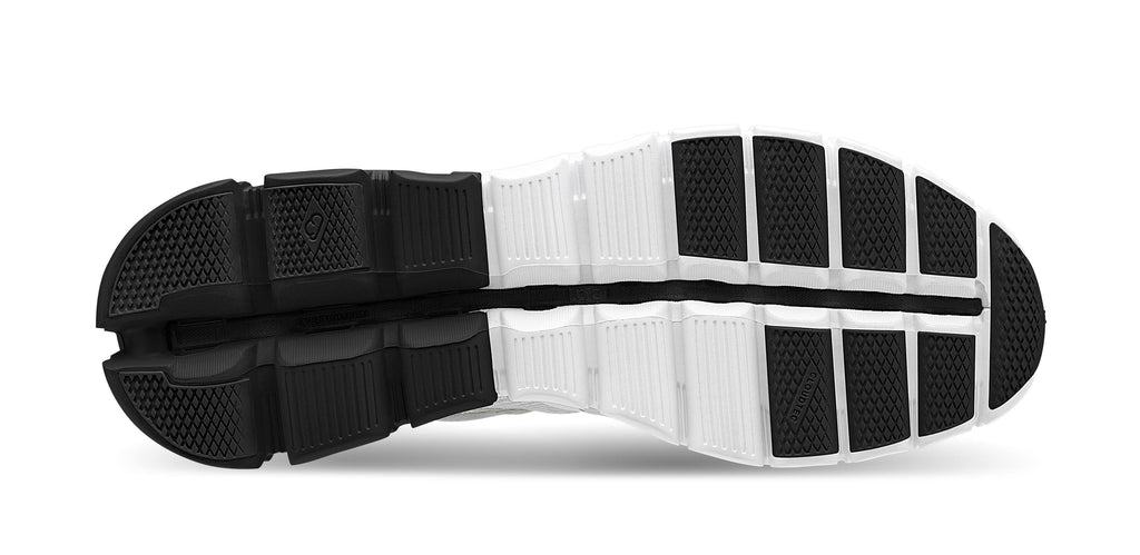 Black/White Running Shoes Q937741