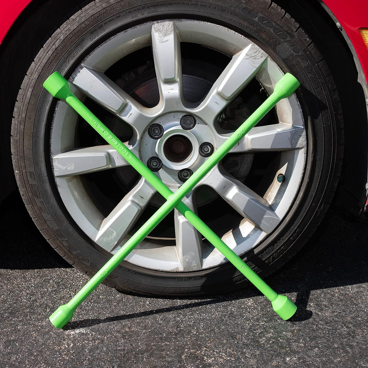 25" 4-Way Lug Nut Wrench, Green, Pack of 2 Z8597