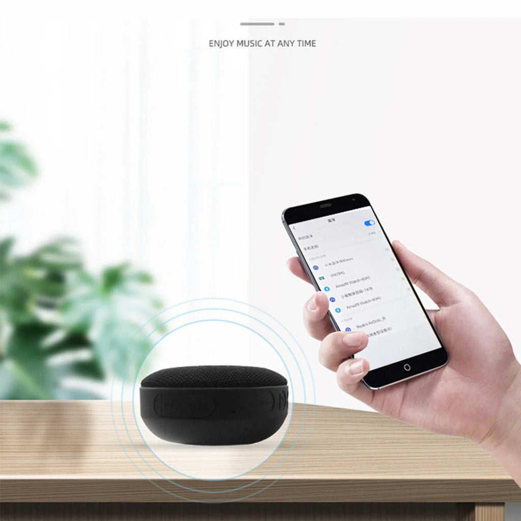 Black Bluetooth Speaker J380