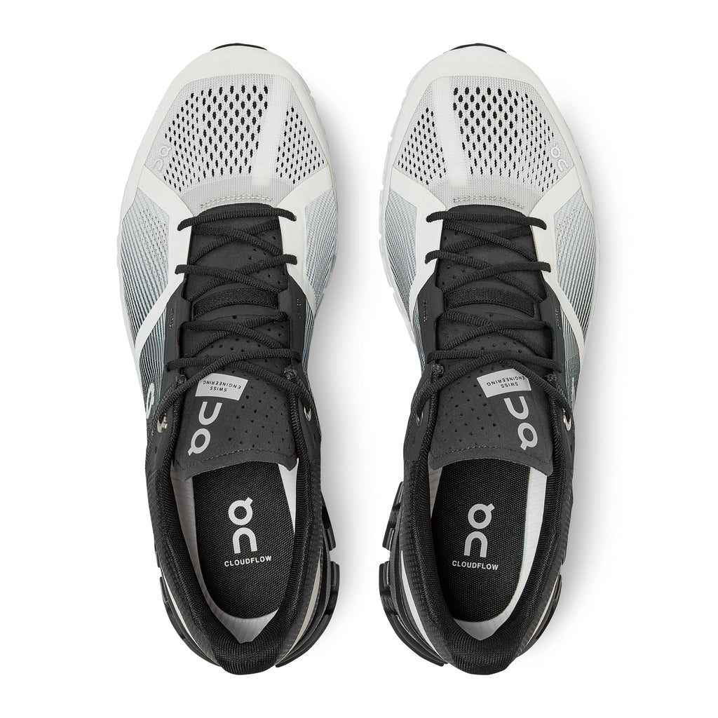 Black/White Running Shoes Q937741