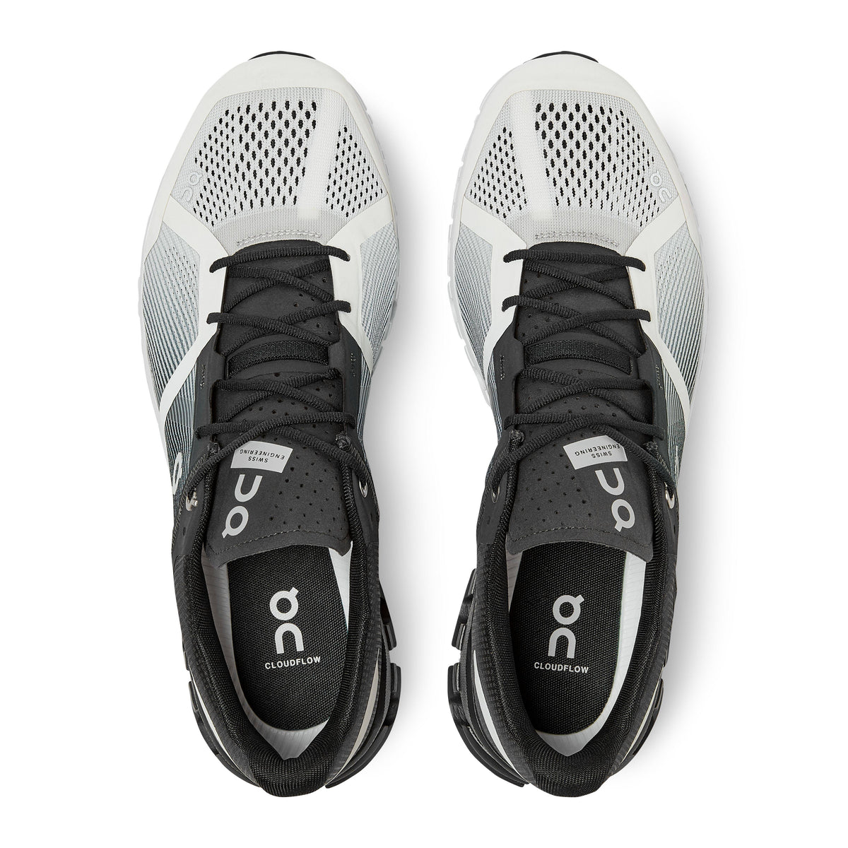 Black/White Running Shoes Q937741