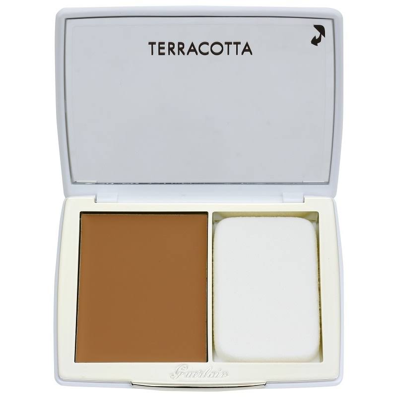 Compact Foundation SPF 20 N70325